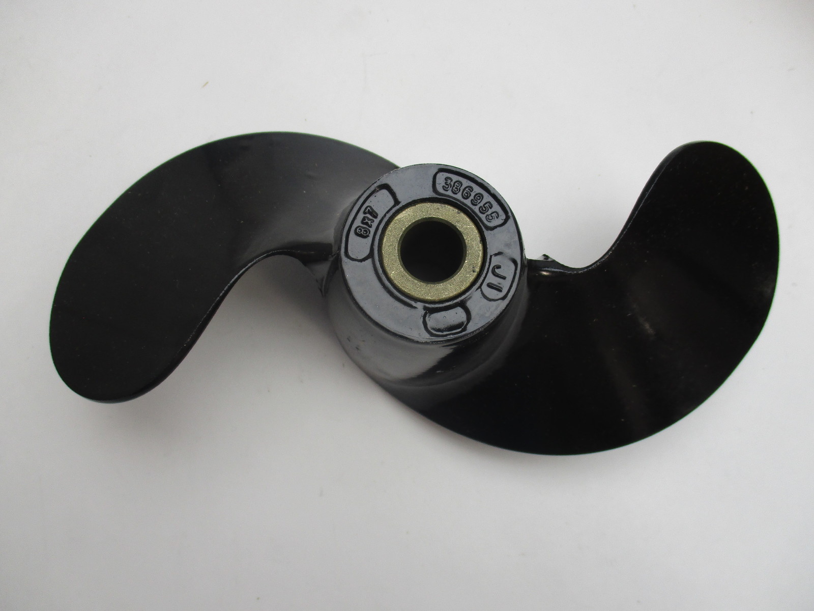 Quicksilver Black Diamond B2 Propeller For MerCruiser Bravo Two Drives - Includes Hub