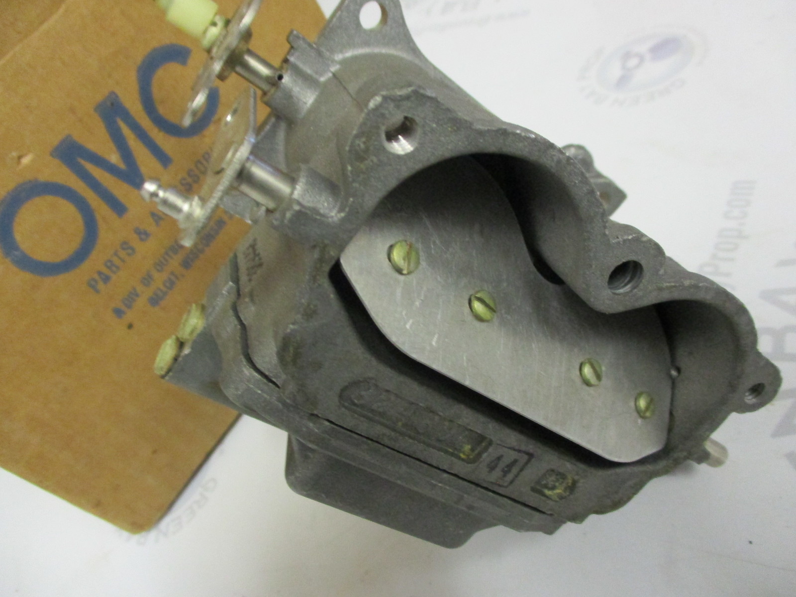 OMC 389448 0389448  Carburetor Assembly Evinrude Johnson 235 HP 1979 NLA