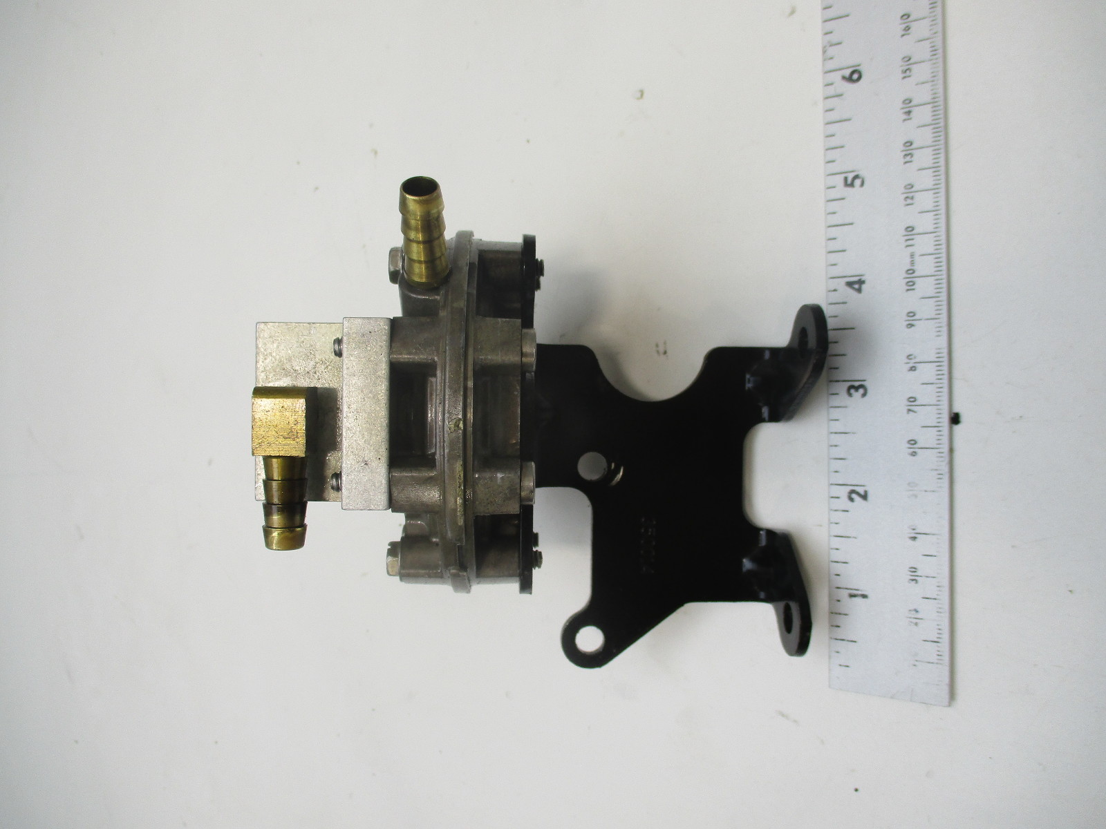 5001221 Evinrude Ficht Outboard Oil Lift Pump Assembly 20022006 75175