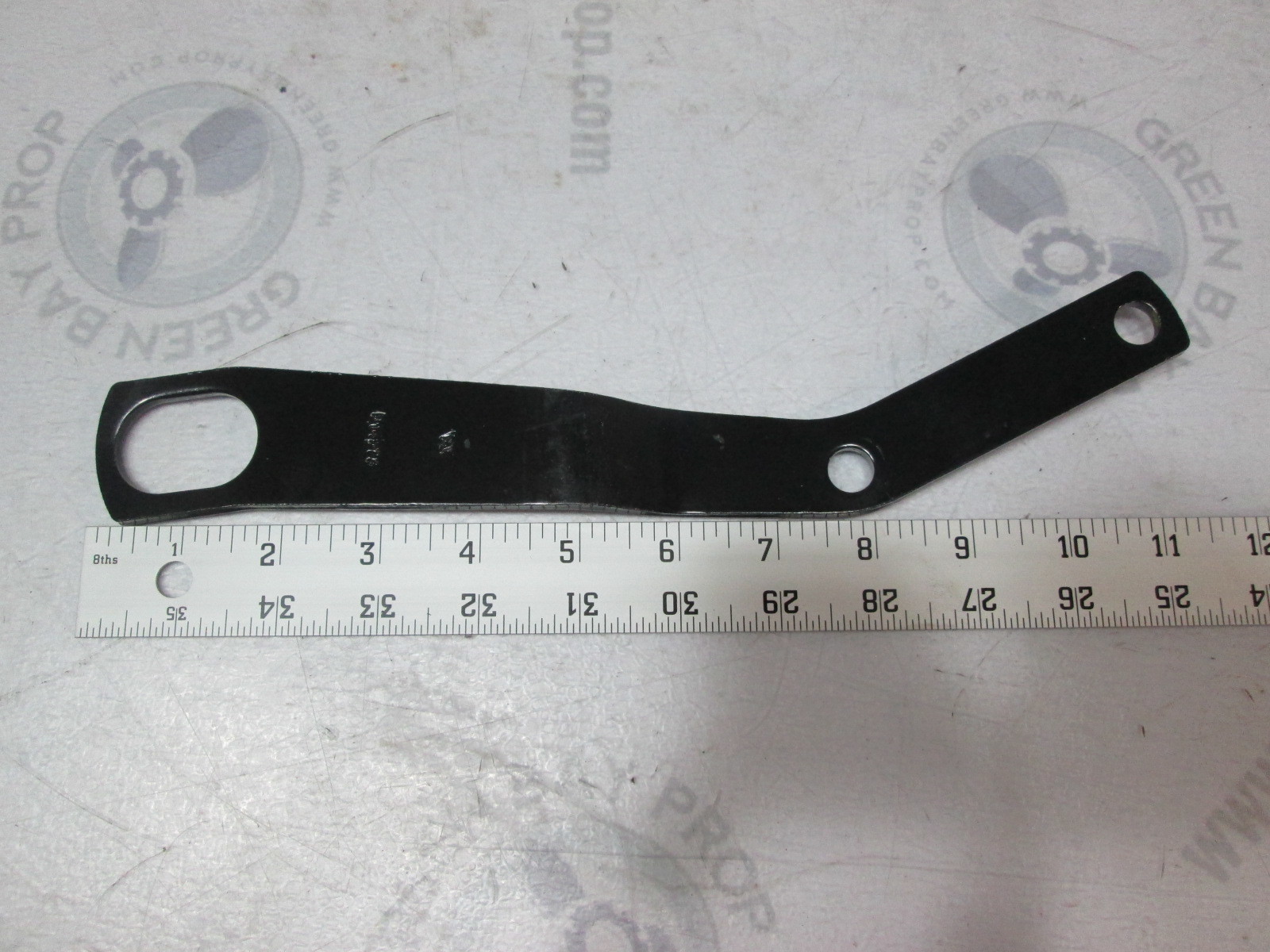 3854377 914543 Volvo/OMC 7.4, 8.2L V8 Stern Drive Engine Lift Bracket