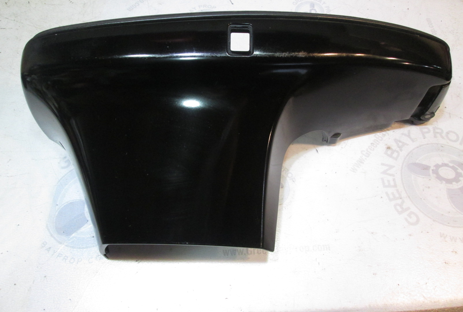 103-834815A1 Mercury 135 150 175 Hp Outboard Starboard Lower Cowl Cover