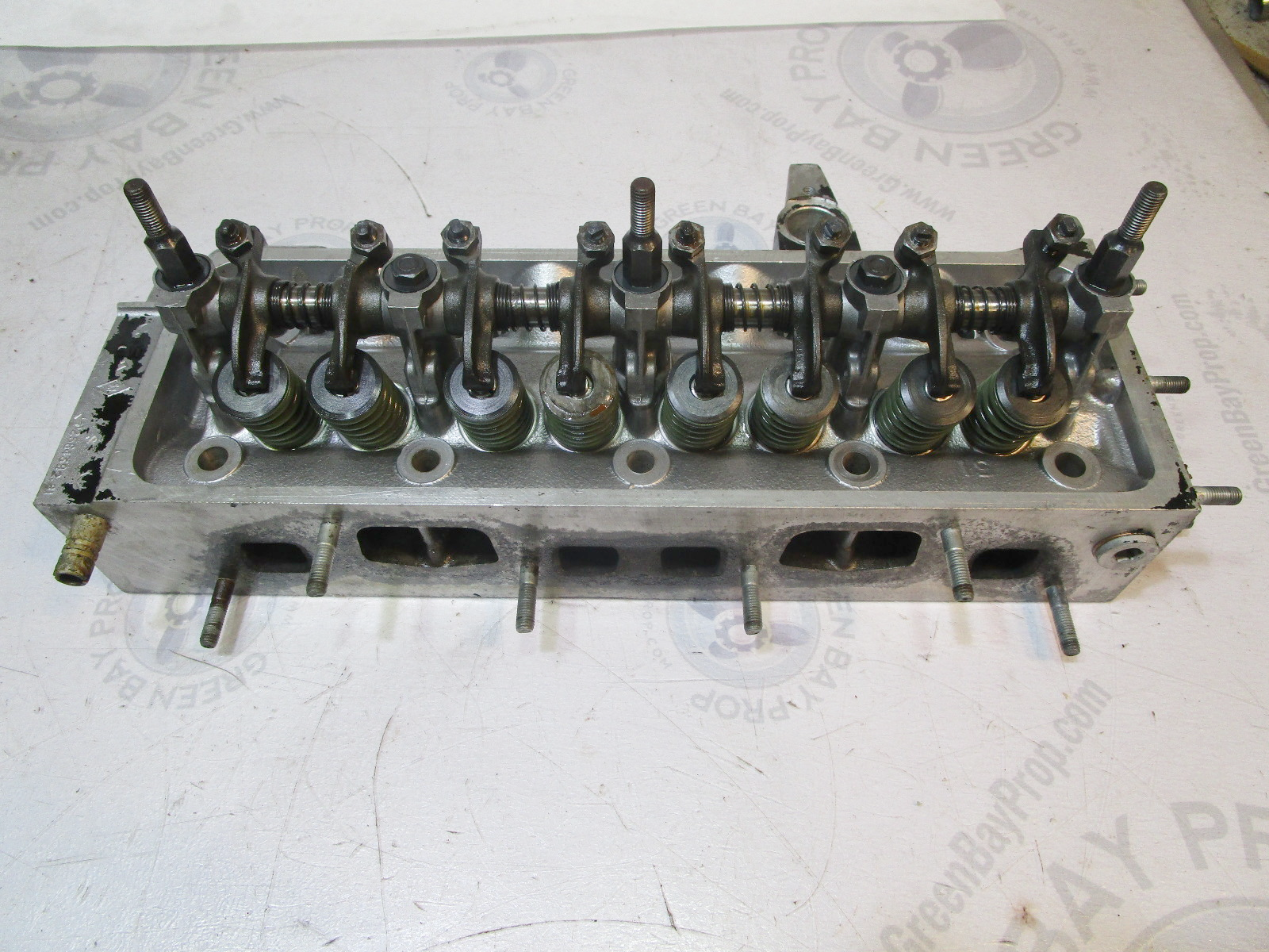 940-3001 Mercruiser Stern Drive Renault Cylinder Head Assembly 80 HP I/L4 66-69