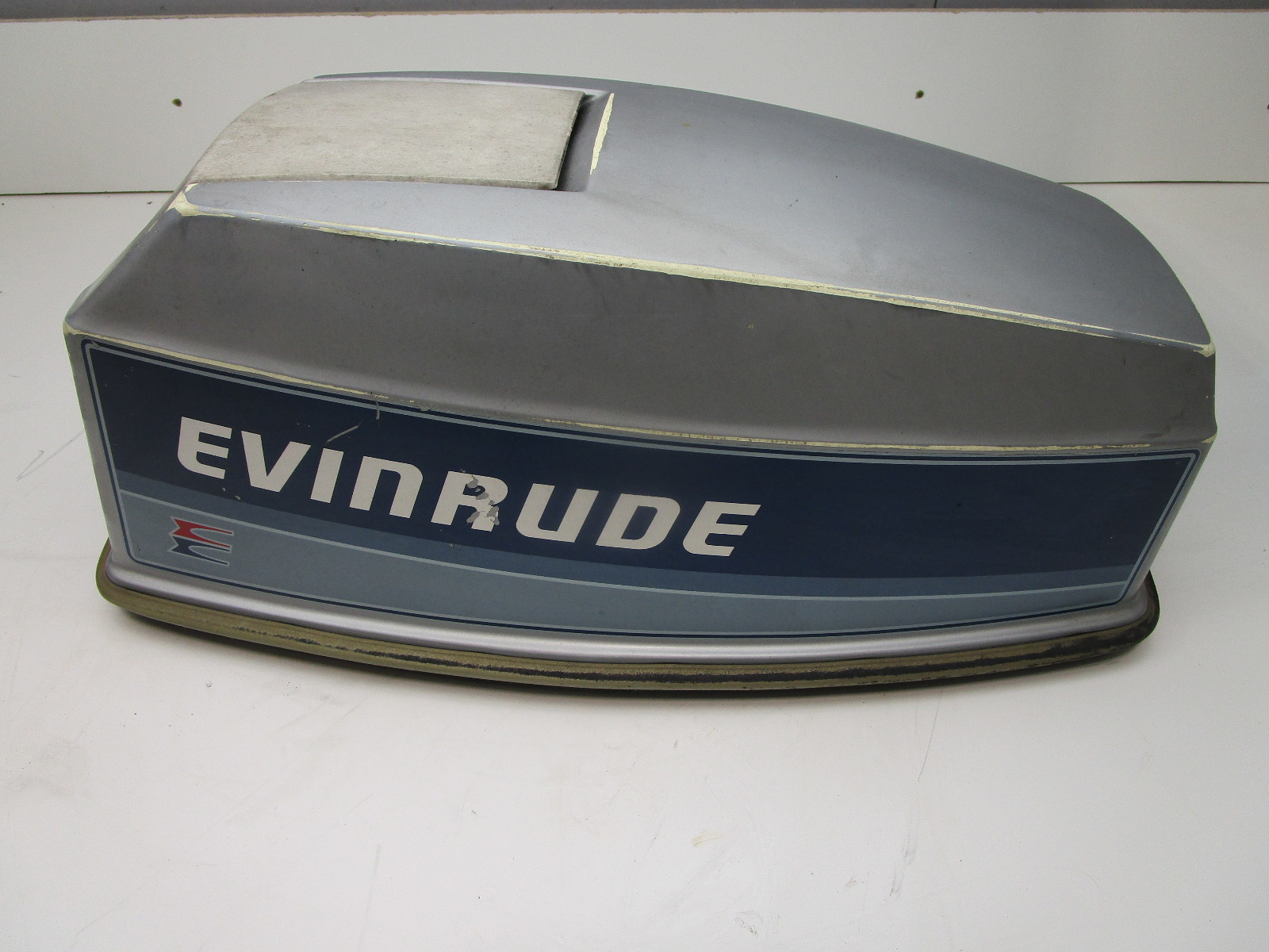 OMC Top Cowl Motor Cover Hood For Evinrude Johnson 40 HP Outboard
