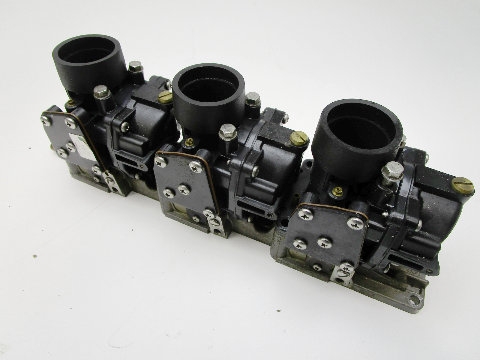 0438798 Carburetor & Throttle Body Evinrude Johnson 150 HP Outboard Starboard