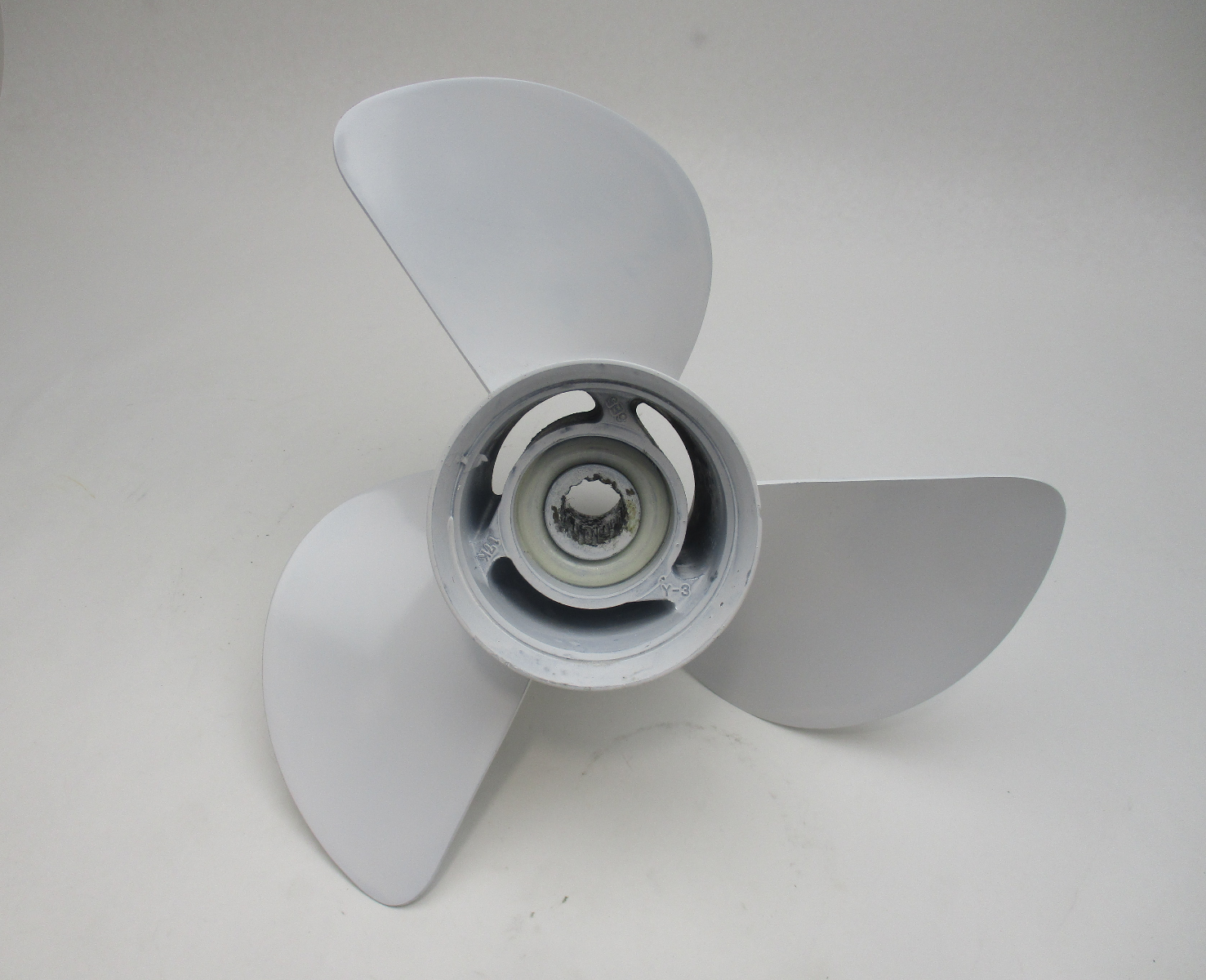 Aluminum 13.25 X 17 Pitch Propeller for YAMAHA 60-140HP Outboards