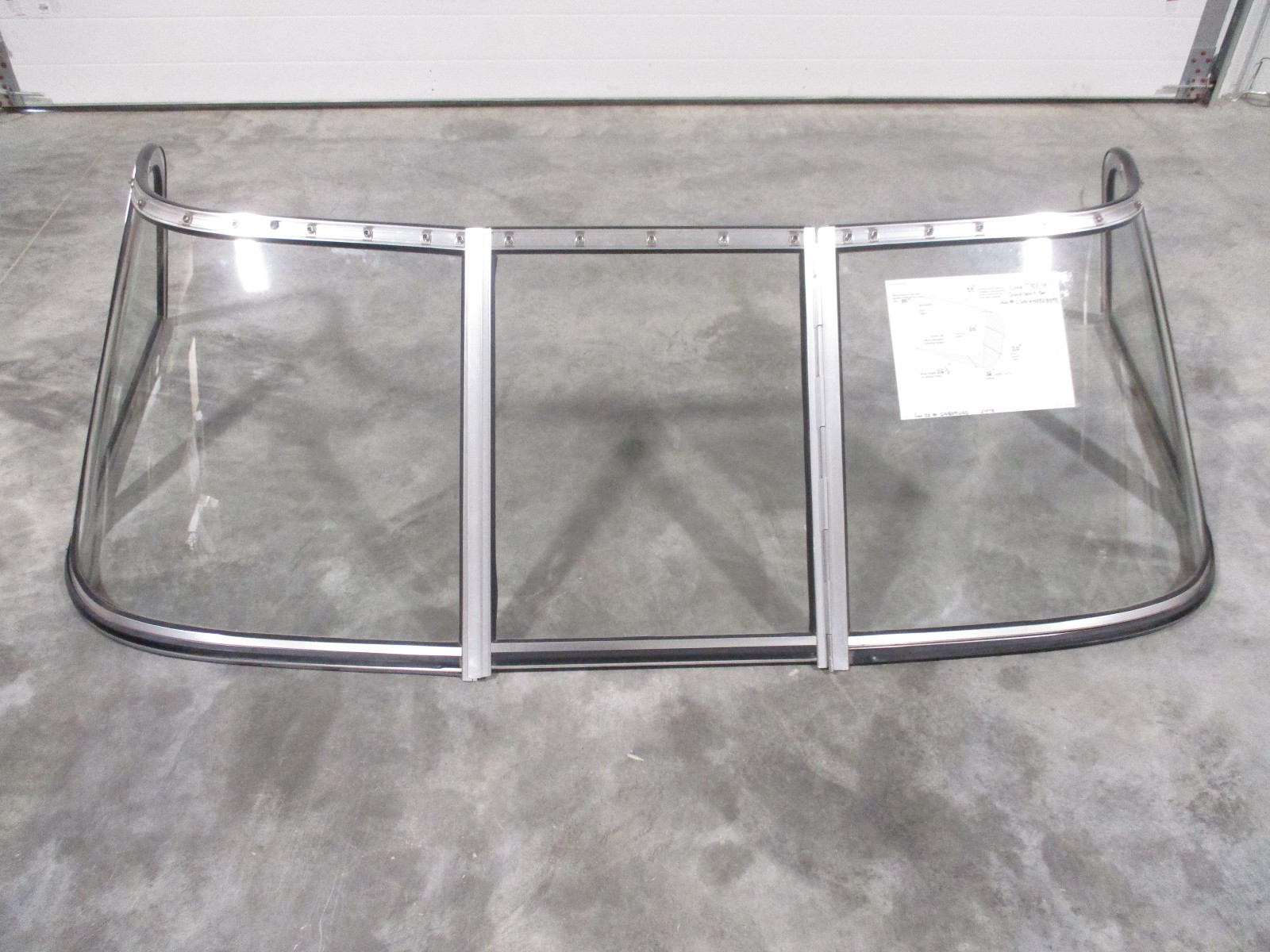1995 Lund Tyee 1850 Grand Sport Boat Windshield Window Glass Curved