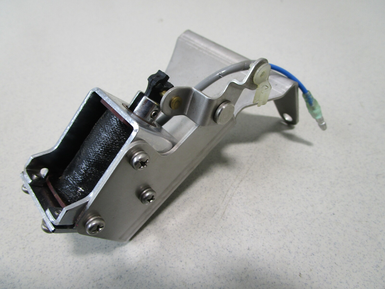 853829A02 Mercury Mariner Outboard 9.9 HP 4 Stroke Choke Solenoid