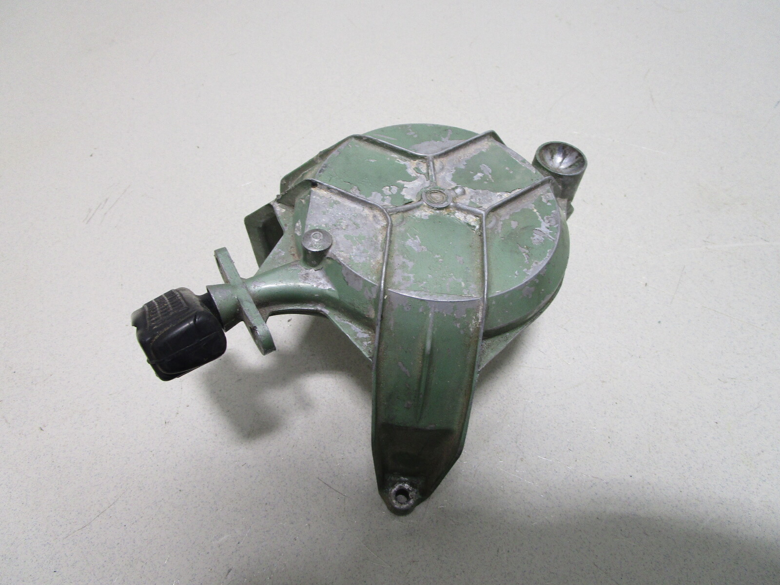 376099 1955 Evinrude 7.5 hp Fleetwin Model 7518 Recoil Rope Manual Pull Starter