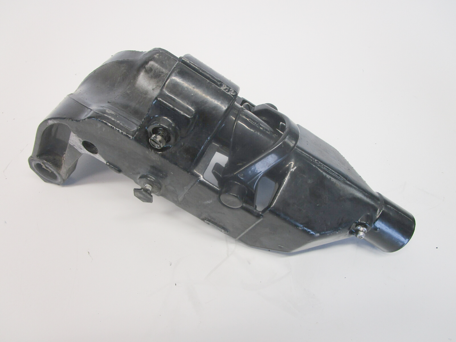 8831A1 Swivel Bracket for Mercury 615 Hp 2 Cyl Outboard Green Bay