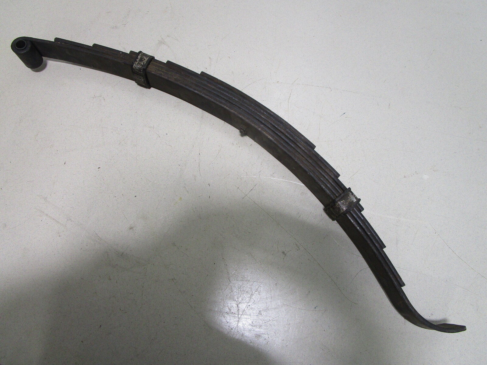 30.5"L X 1 3/4"W  Trailer Radius End Slipper 6 Leaf Spring #1400