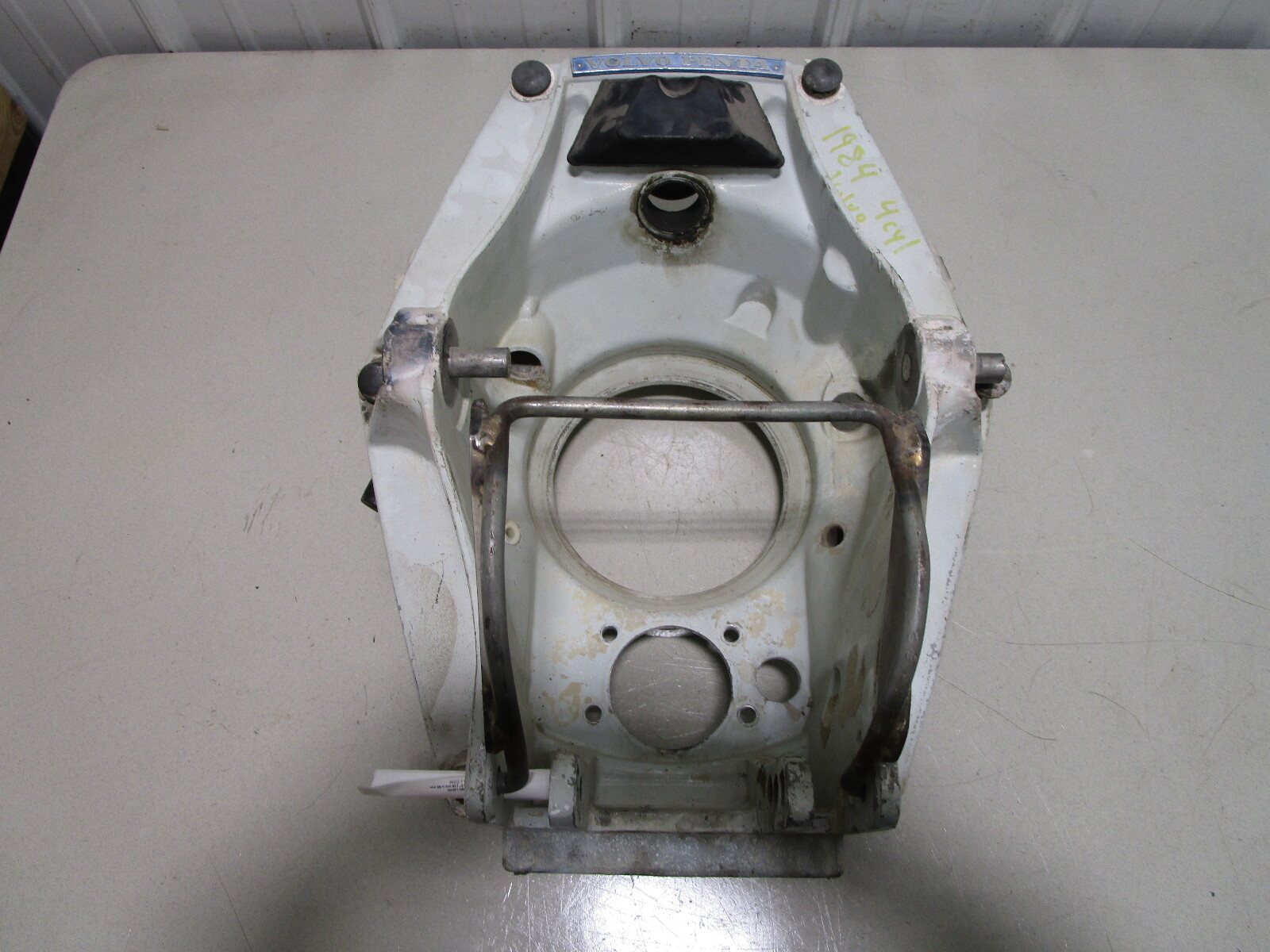 850676 Volvo Penta Stern Drive AQ270 Outer Stern Transom Shield Bracket