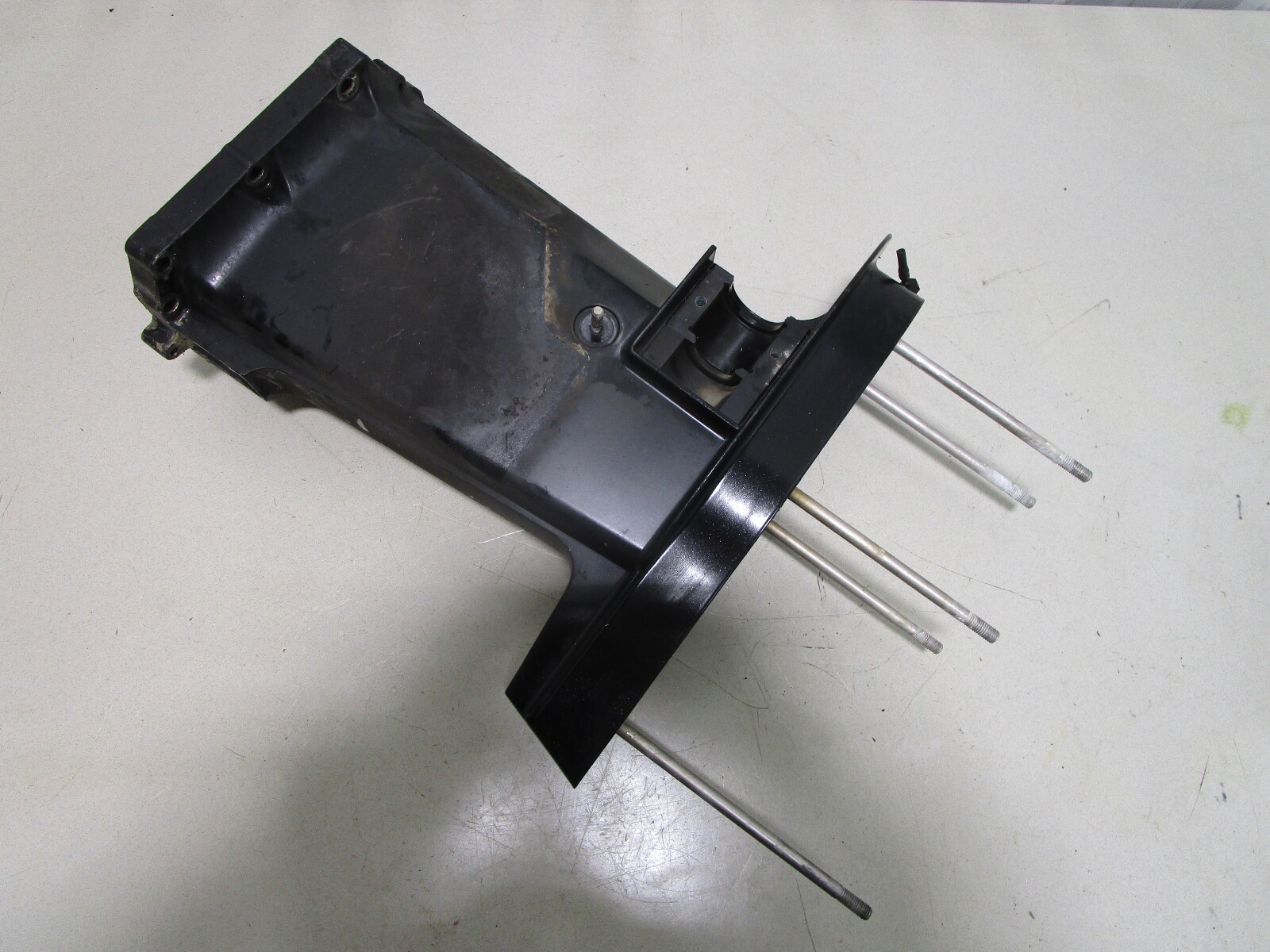 1598-881913T01 Mercury Mariner 75-125 Hp Outboard Driveshaft Housing Midsection