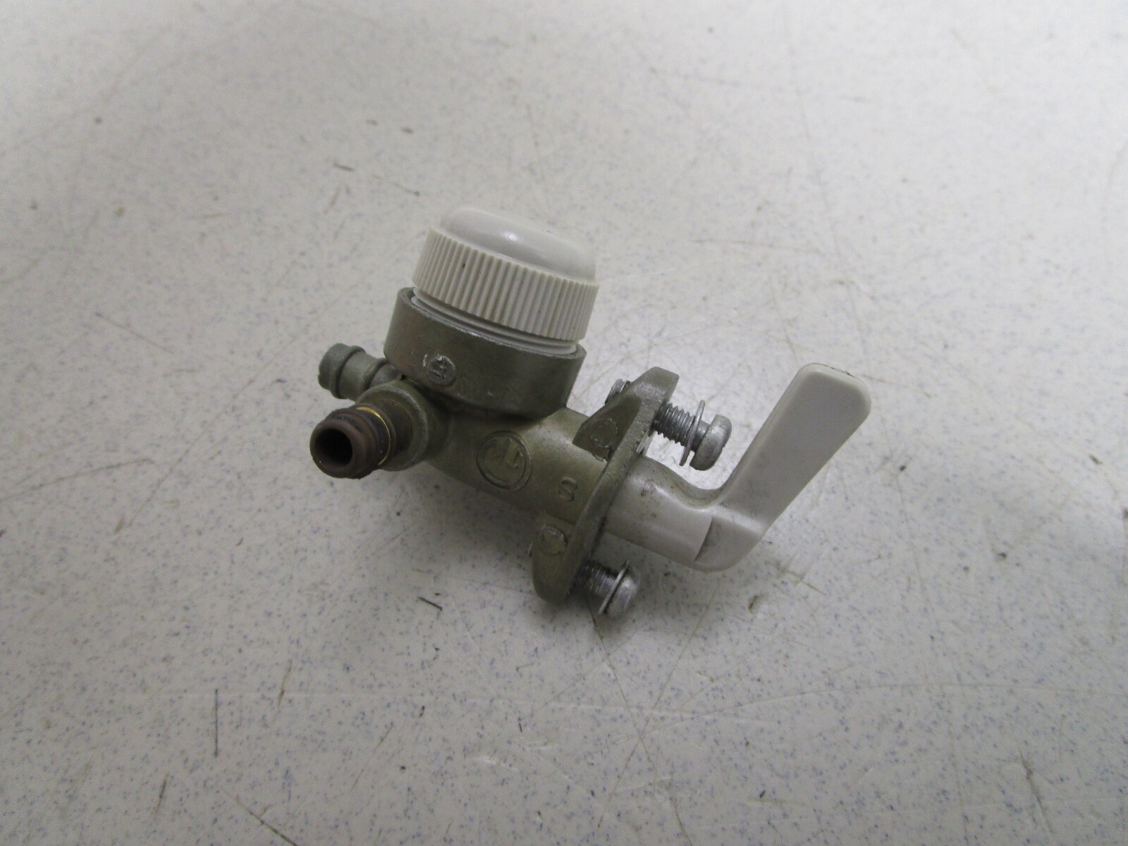 5033464 BRP JOHNSON Fuel Petcock Assembly 4-6 Hp 4Stroke 2003-2006