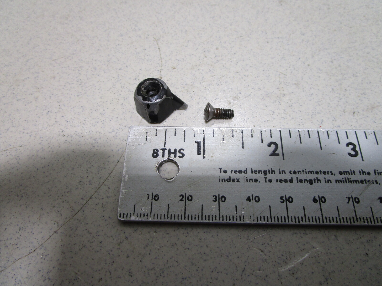 276891 1951-1952 Evinrude 7.5 hp Fleetwin Carburetor Low Speed Knob & Screw