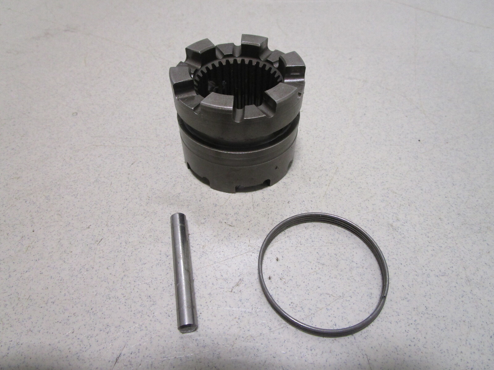 8M0094479 Mercury Mariner 115 HP 4 Stroke Outboard Clutch Dog