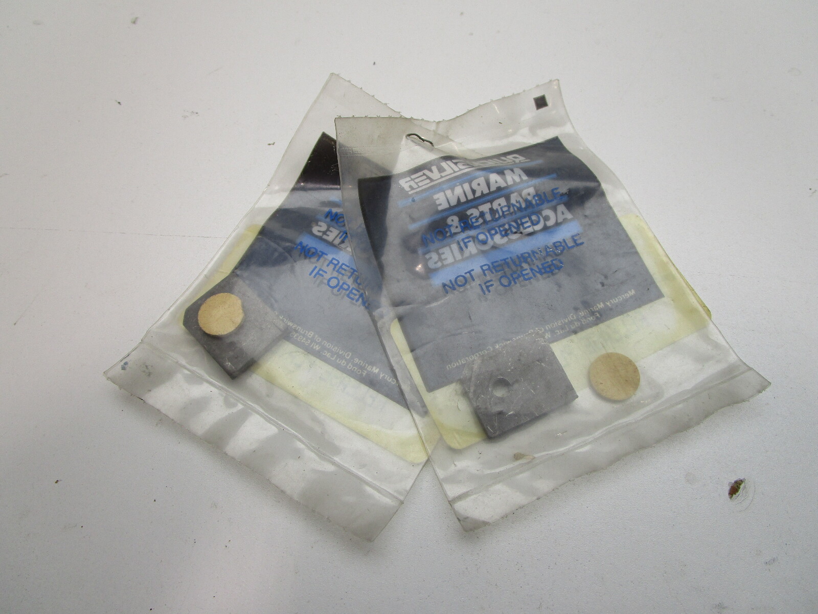 Quicksilver Mercury Marine Boat OEM (Set of 2) Release Plate Part No. 813846 2