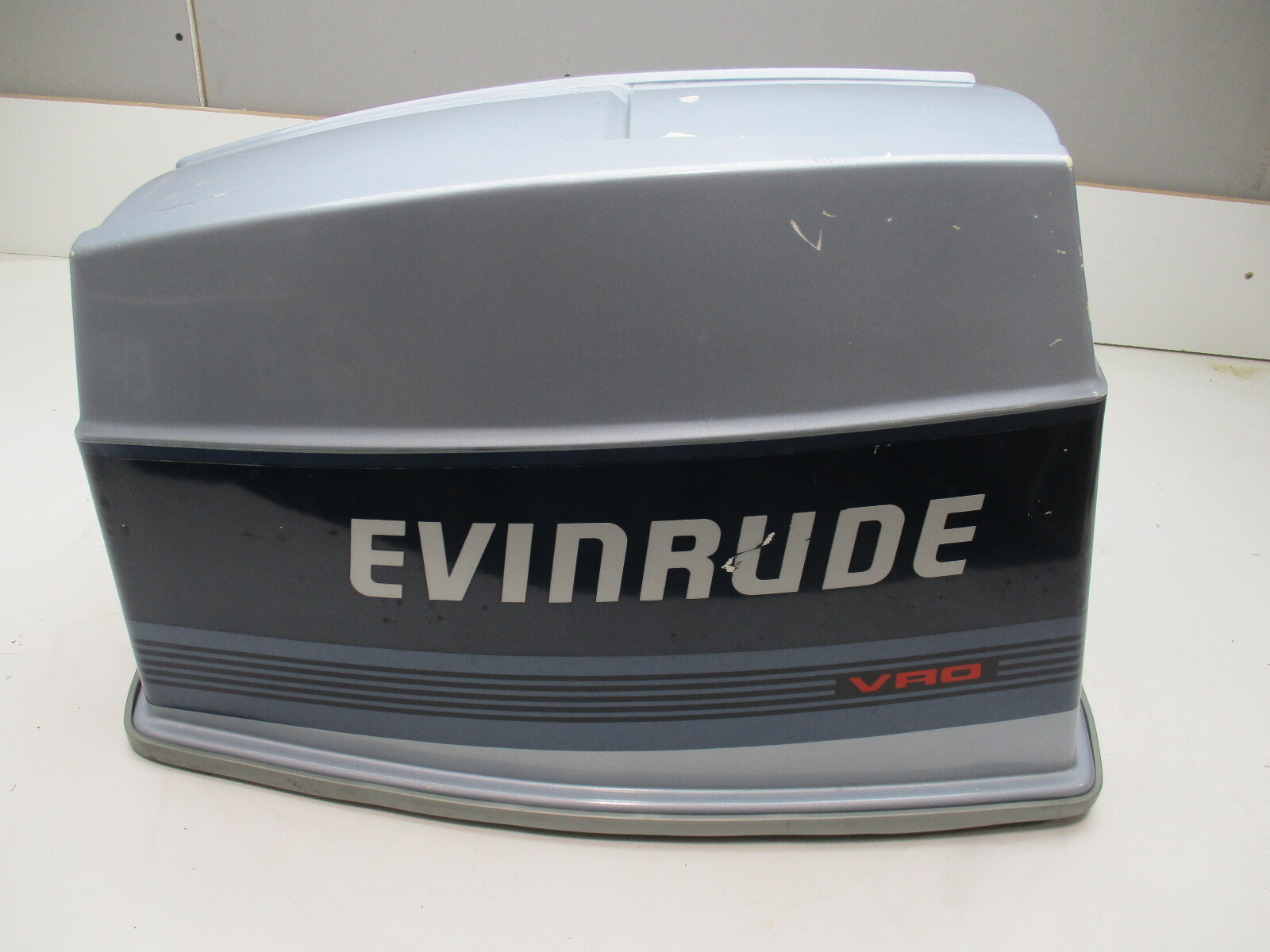 0282606 Evinrude Johnson Outboard 60 HP Motor Cowl Engine Cover Cowling Hood