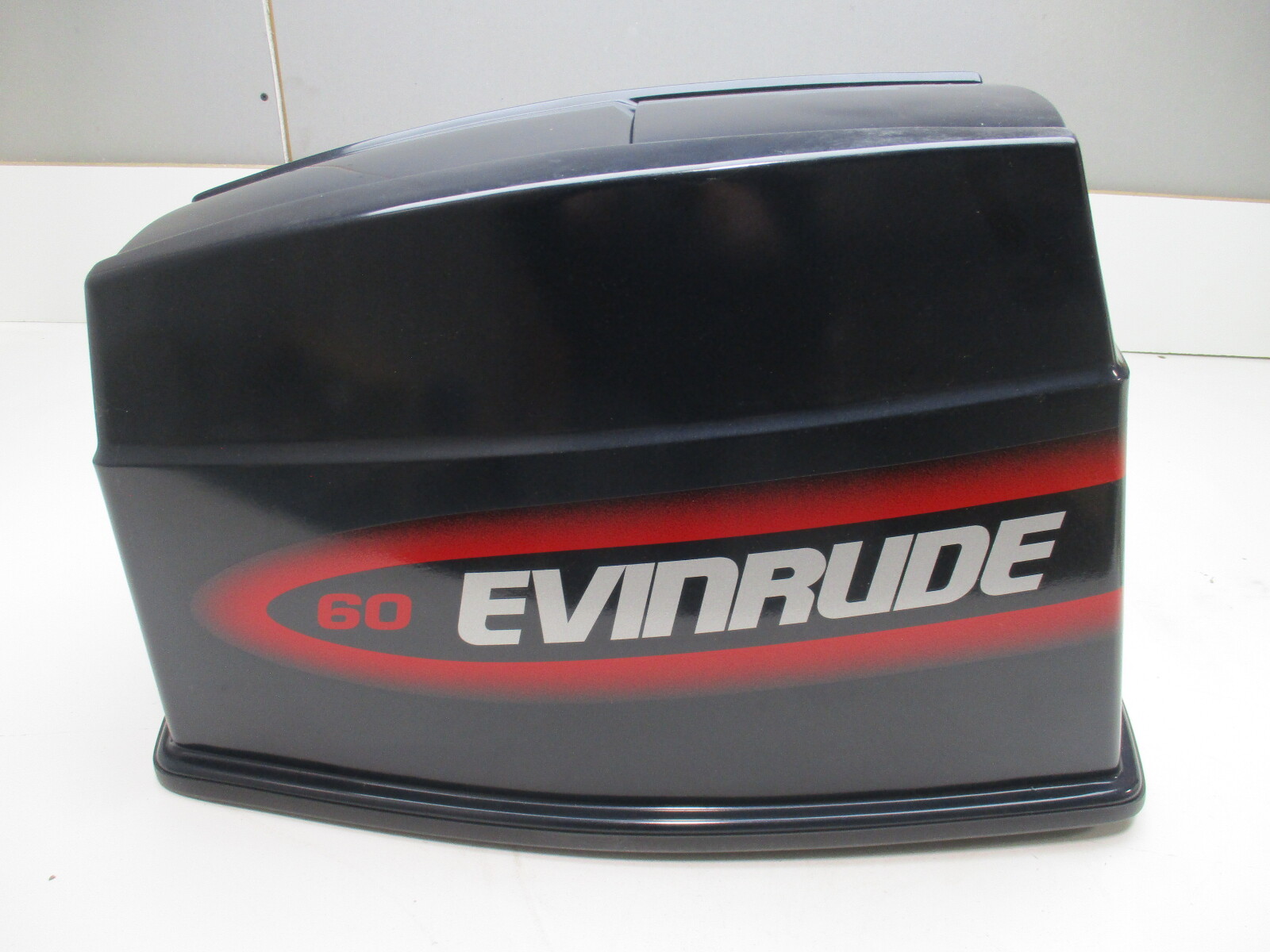 0285004 Evinrude Johnson Outboard 60 HP Motor Cowl Engine Cover Cowling Hood