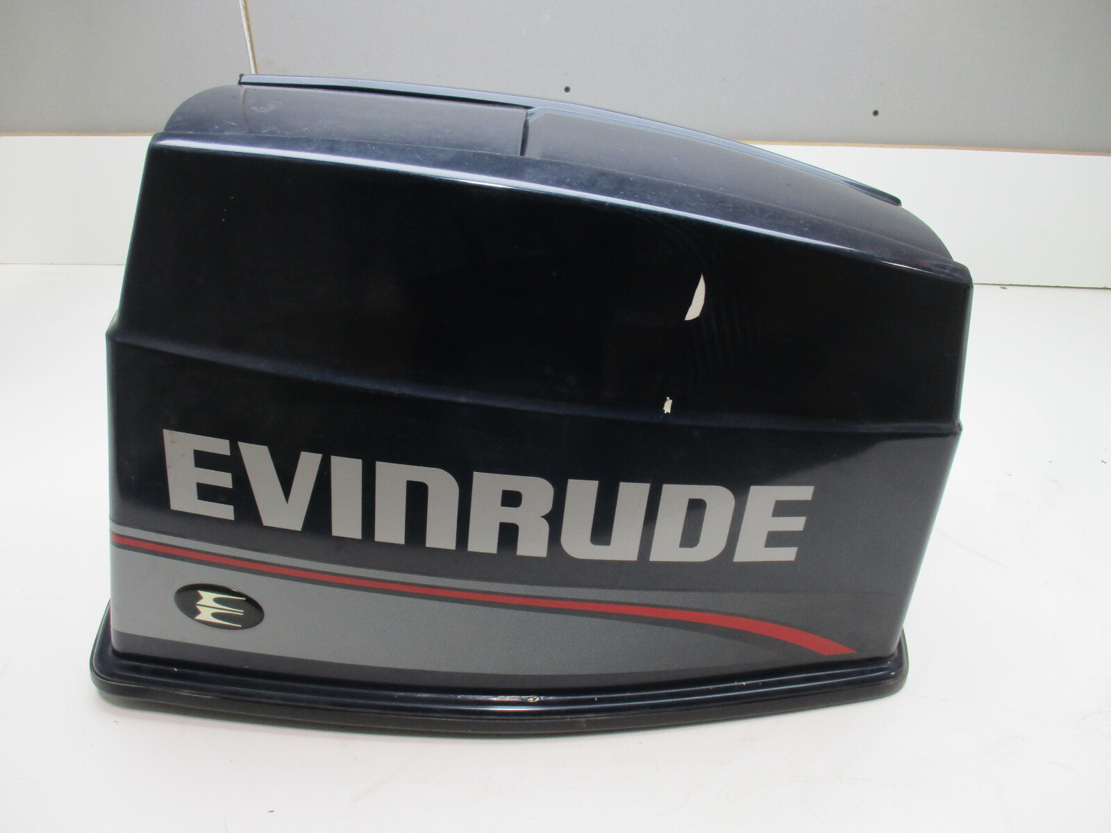 284798 Johnson Evinrude Outboard 70 HP Motor Cowl Engine Cover Cowling Hood