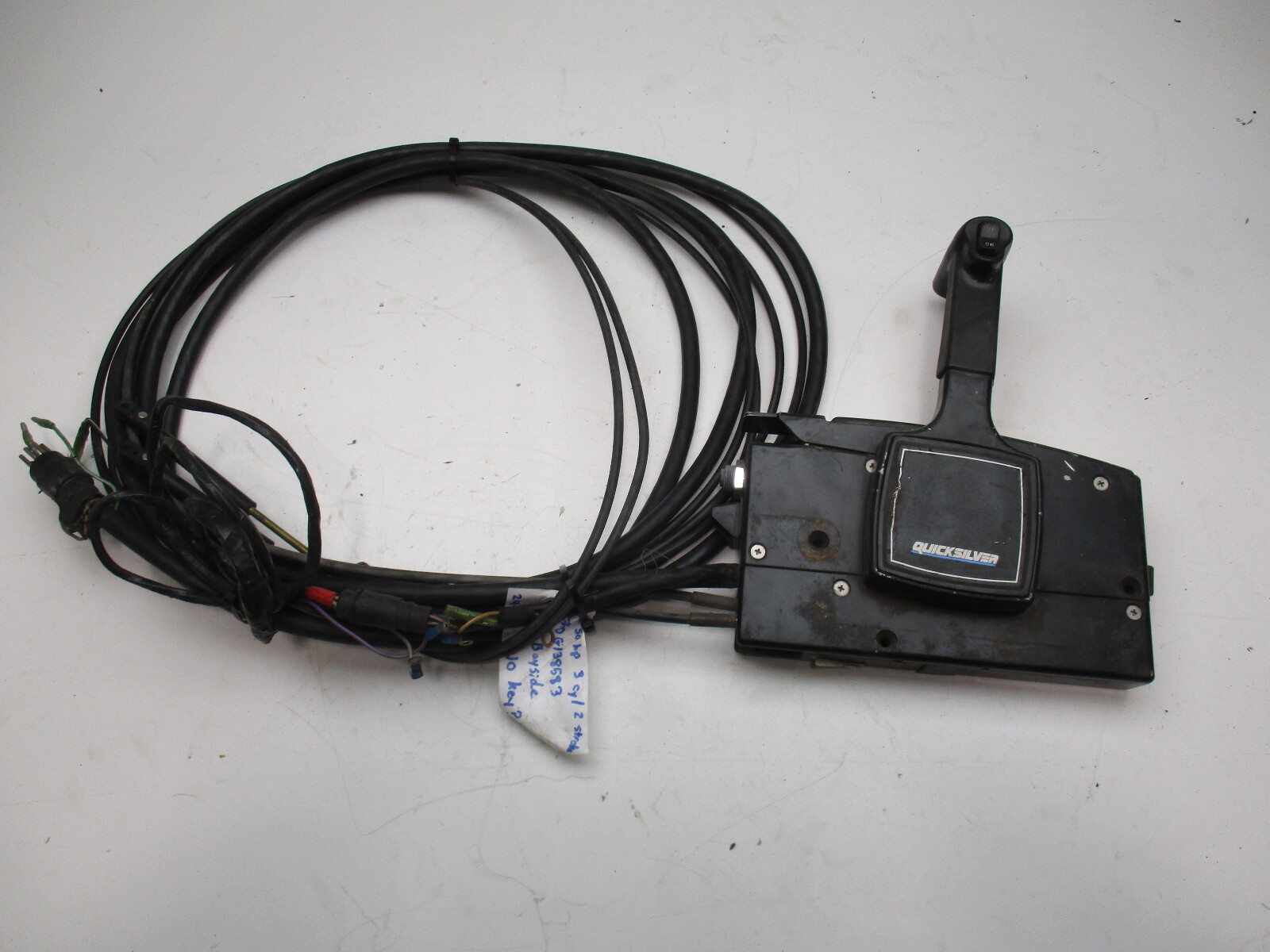 Mercury Command 2000 Outboard Remote Control W/Trim & 15' Harness Pull Throttle