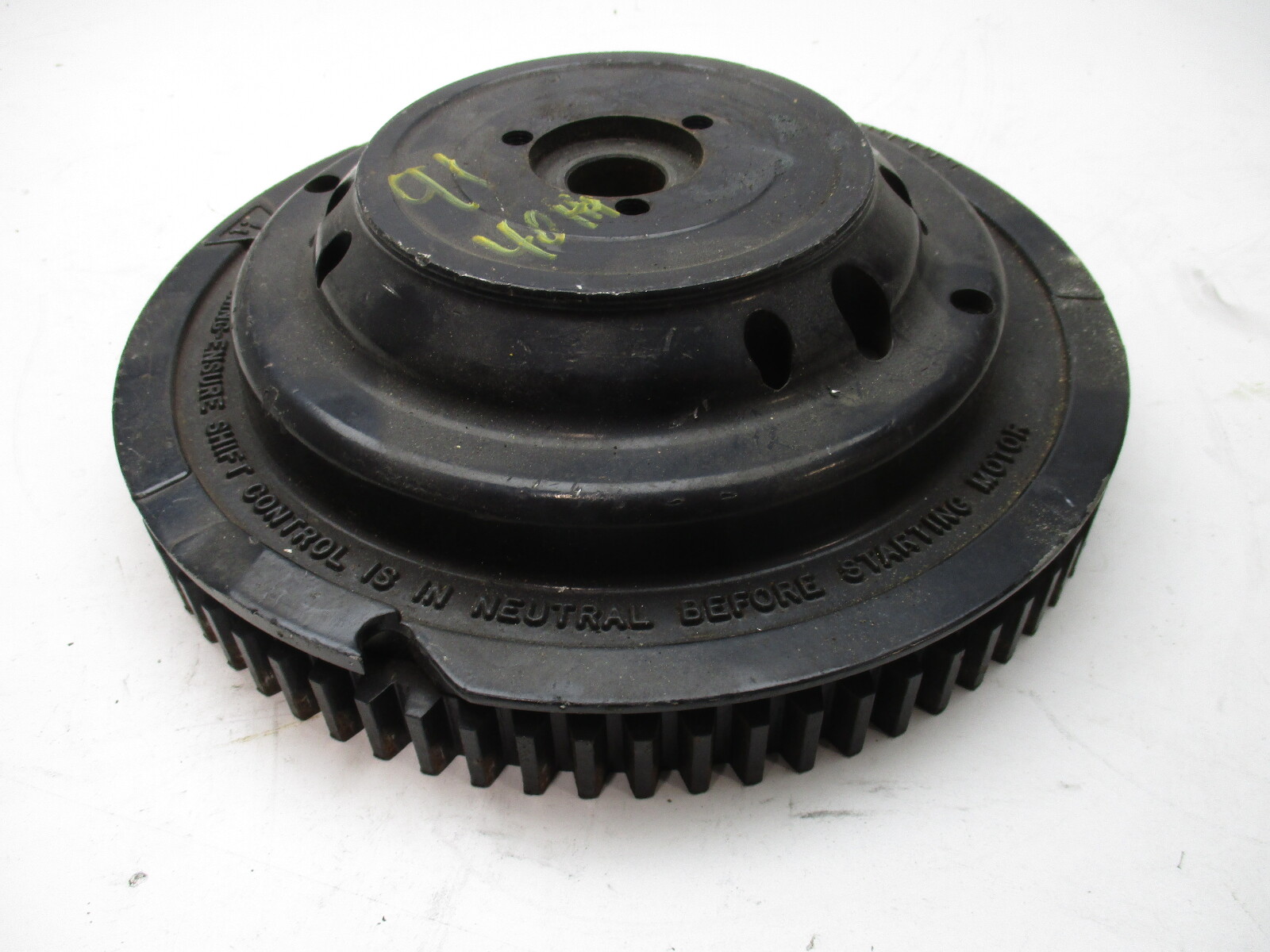 OMC JOHNSON EVINRUDE FLYWHEEL 40-50hp 583697