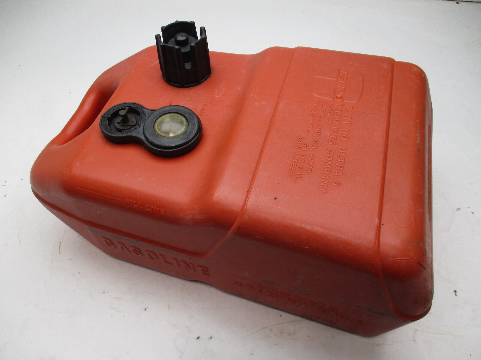 TEMPO 6.1 Gallon Ultra 6 Portable Fuel Gas Tank Red Plastic Marine Boat