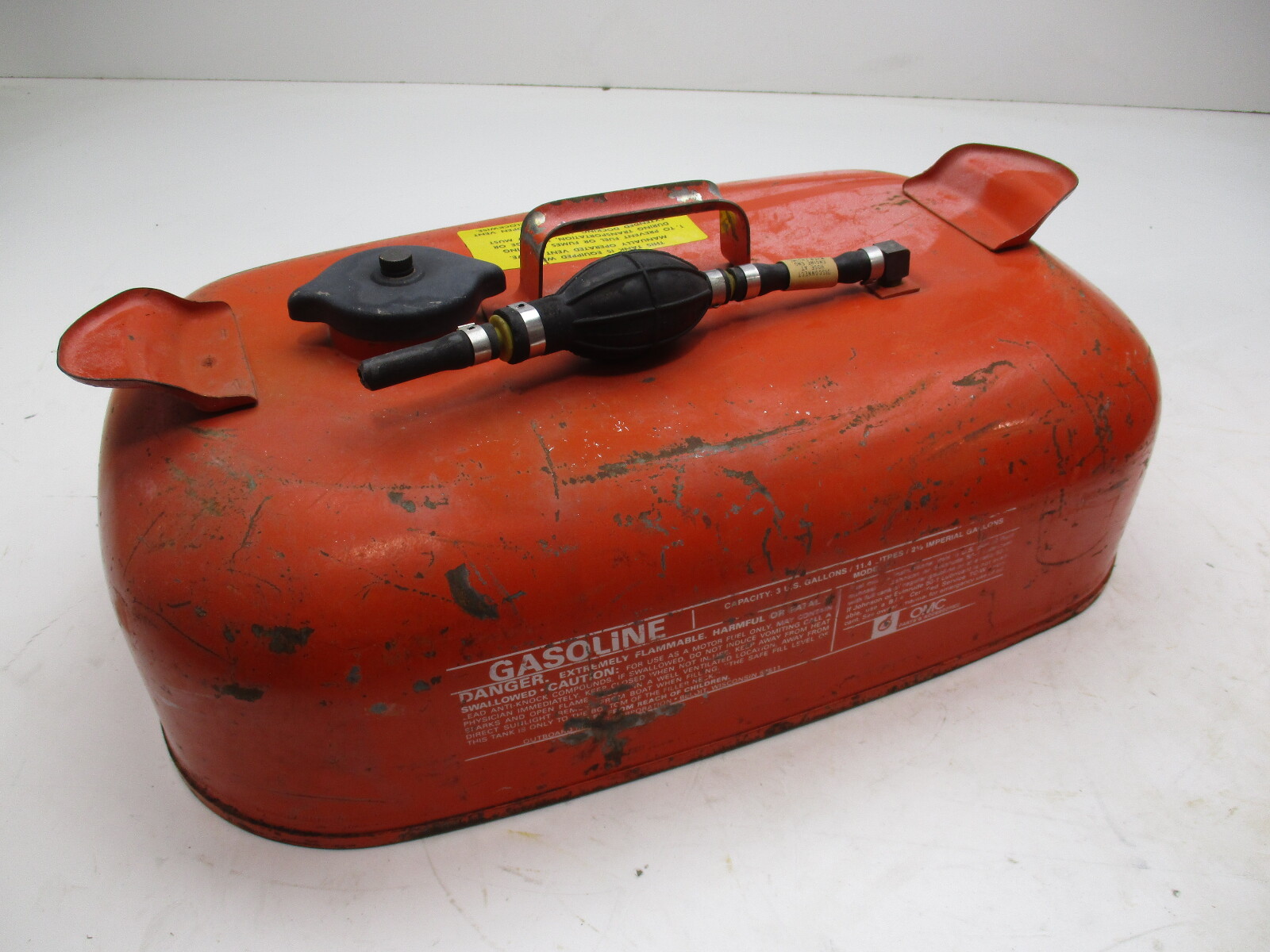 OMC Evinrude Johnson Outboard 3 Gallon Remote Red Metal Gas Tank Fuel Can