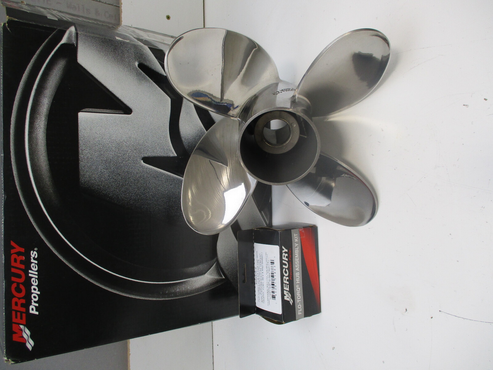 825934A47 13.75 x 21 Pitch 4 Blade SS Trophy Plus Propeller for Mercury Outboard GBP006594