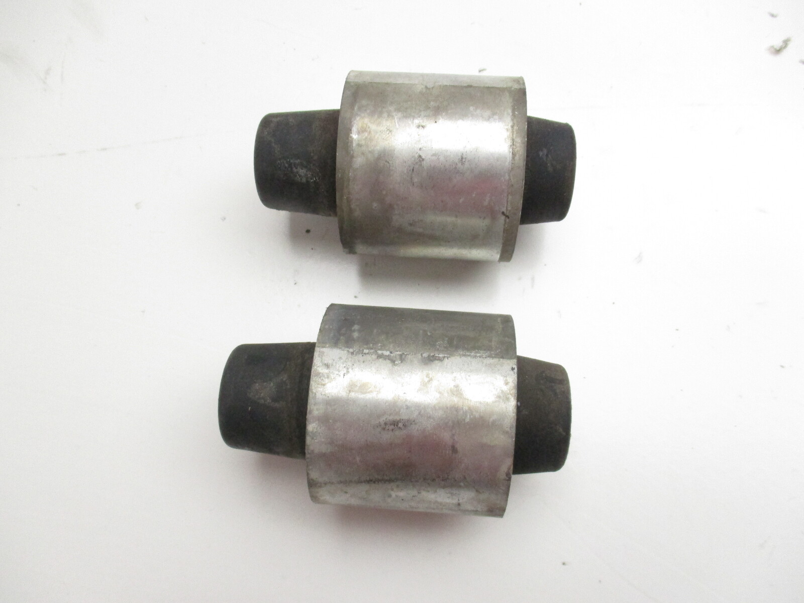 77327 78249 67210 Mercury Mariner V6 105-250 Hp Outboard Lower Engine Mount Set