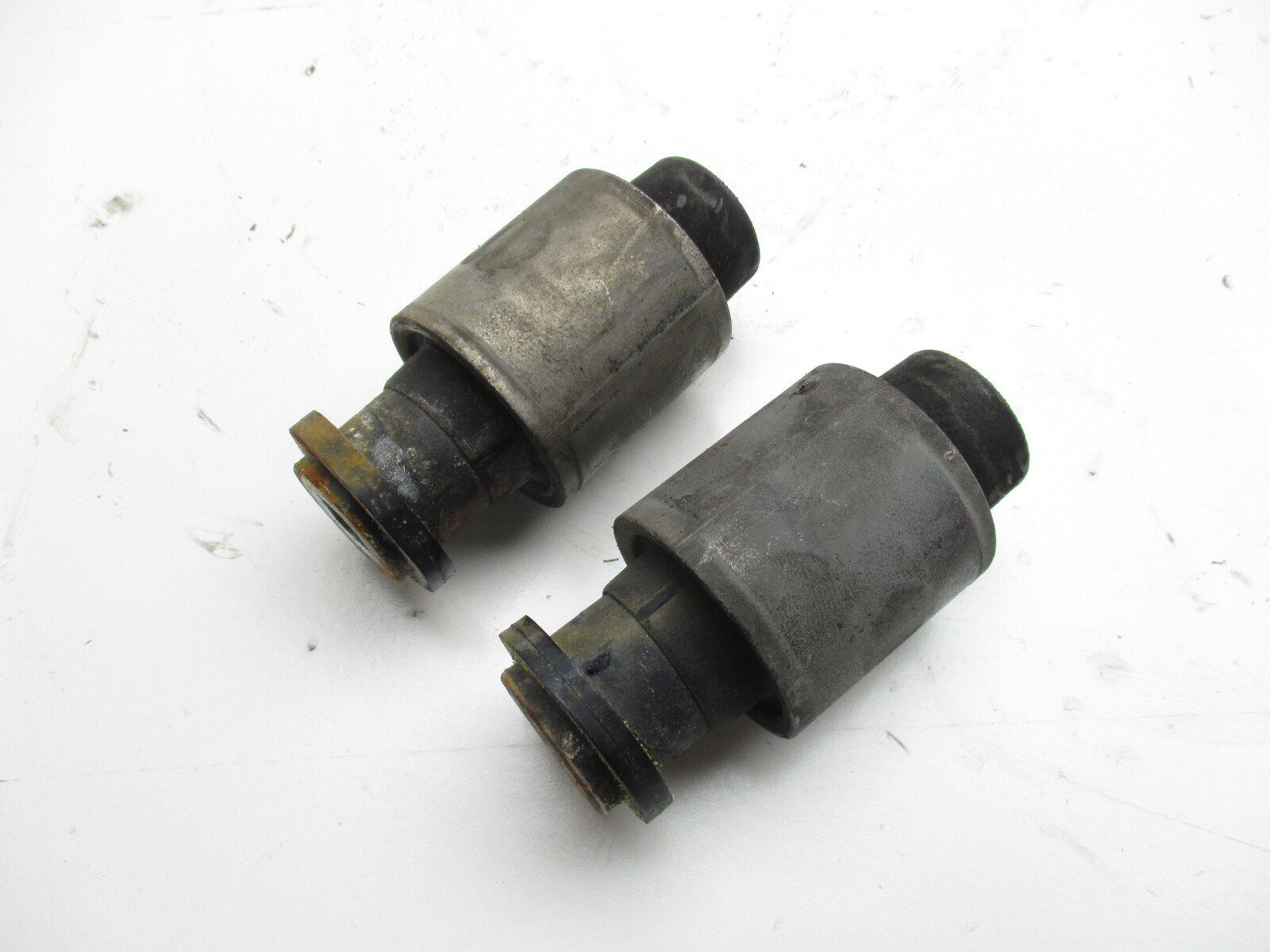 77326 Mercury Outboard Upper Engine Mount Set V6 Optimax & EFI Outboards