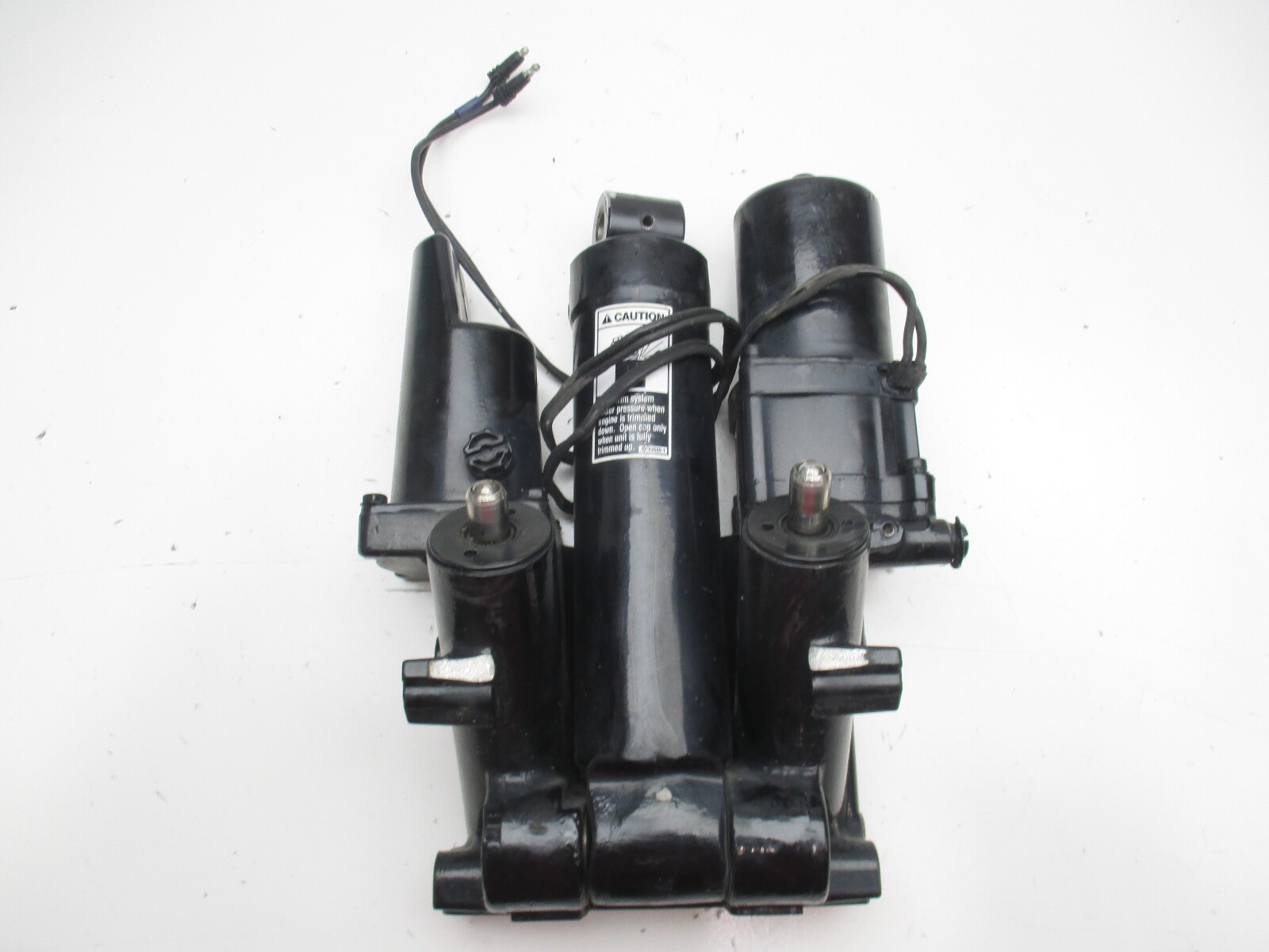 826729A2 Mercury Outboard Complete 2 Wire RAM Power Trim & Tilt Motor Unit