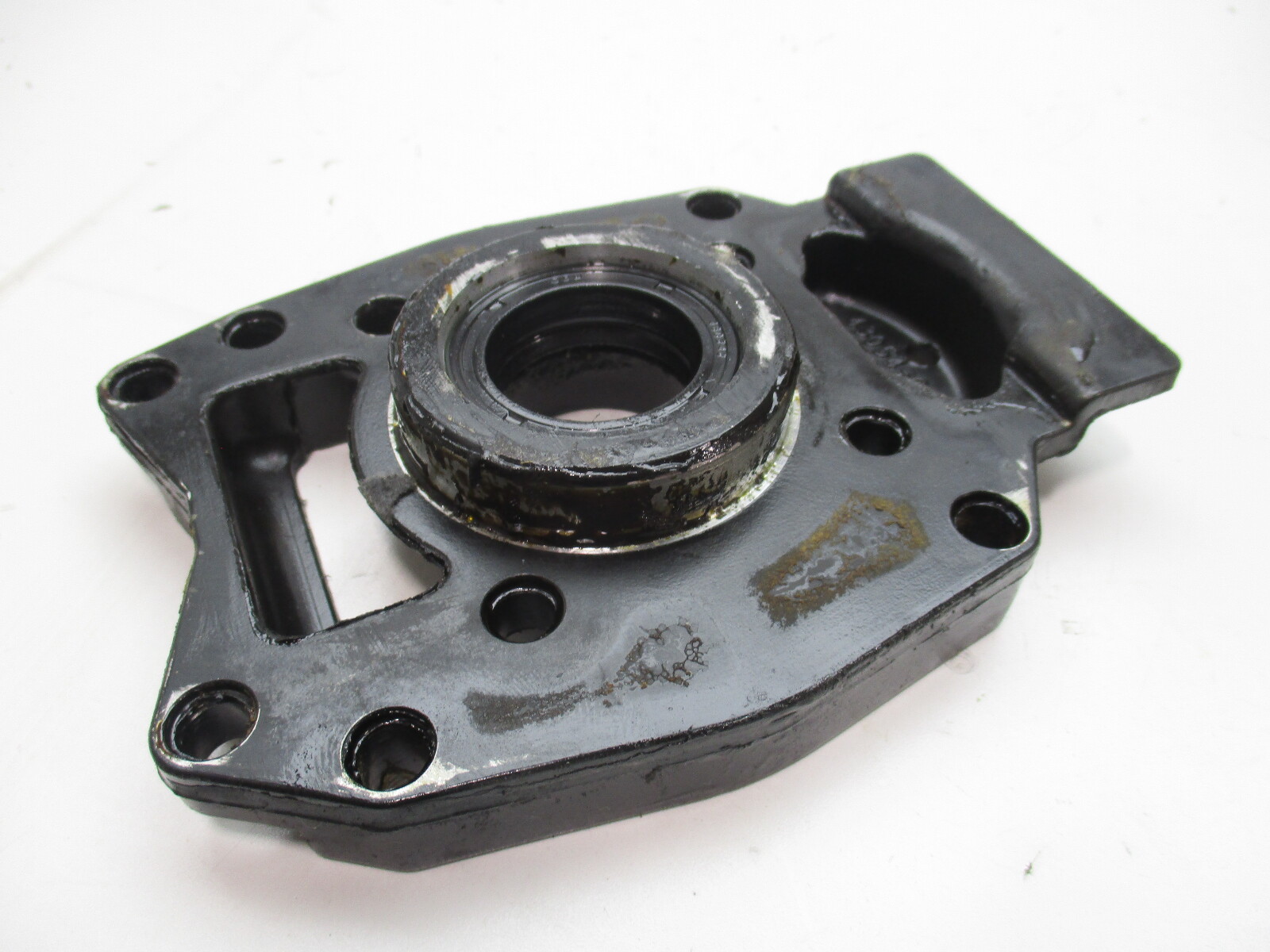 43055A4 Water Pump Cover Base for Mercury Mariner Force 30-125 HP