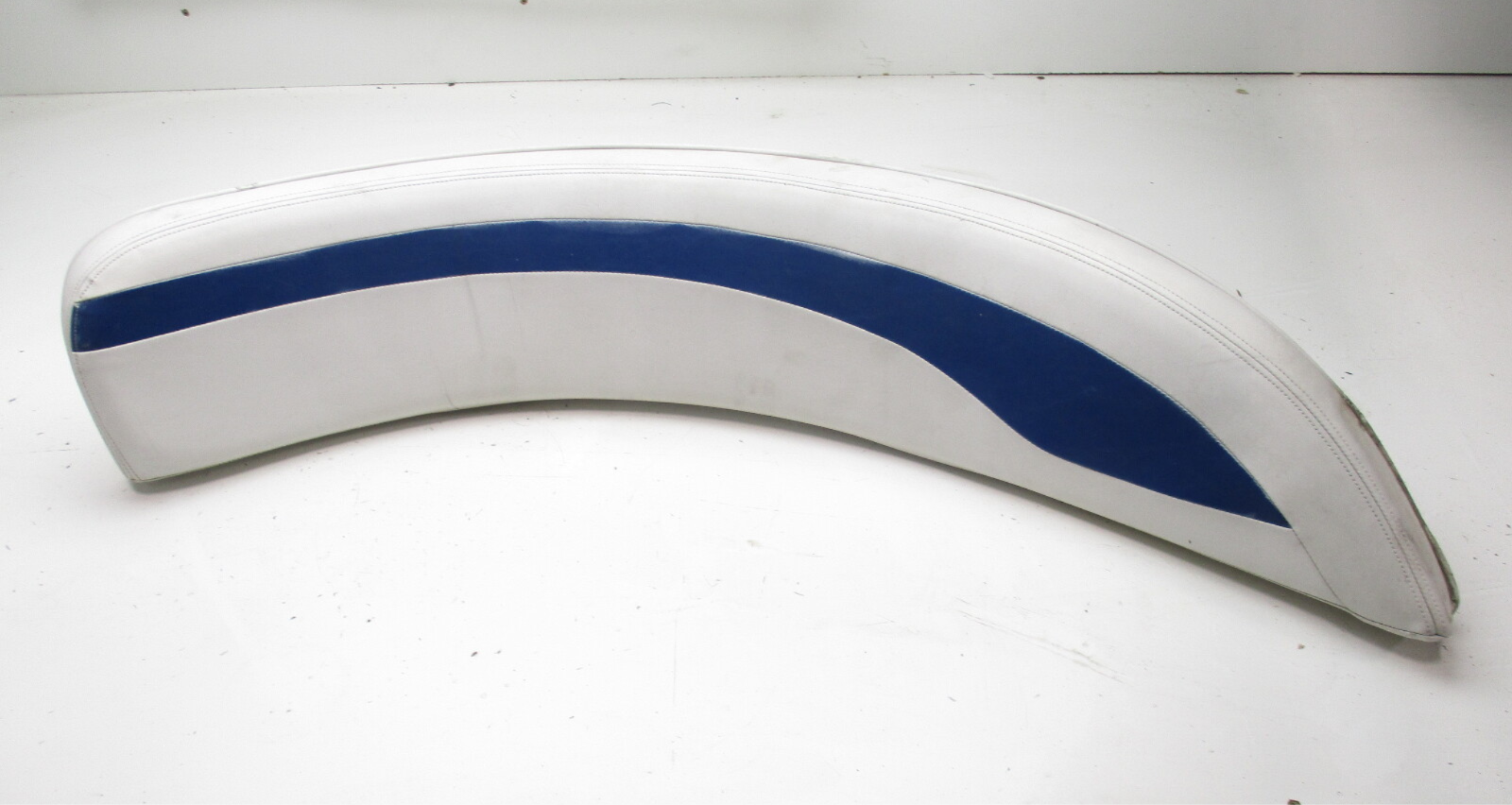 2005 Bayliner 219 SD Boat Port Left Rear Corner Wall Back Rest Cushion 39