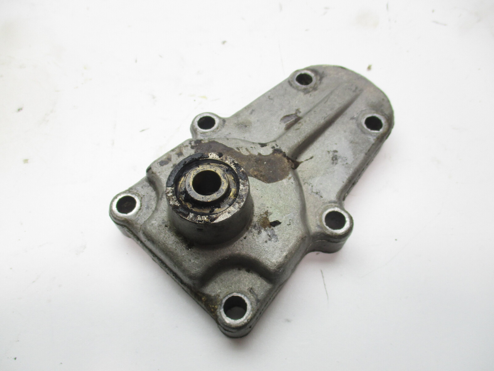 0388618 0435674 Evinrude Johnson Outboard Lower Unit Gearcase Cover