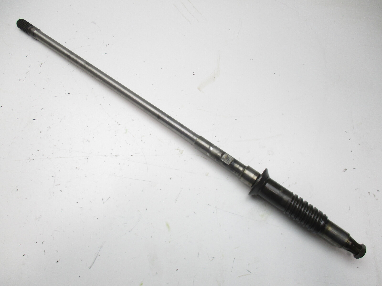 0394613 OMC Evinrude Johnson 88-140 HP V4 Outboard 20" Driveshaft