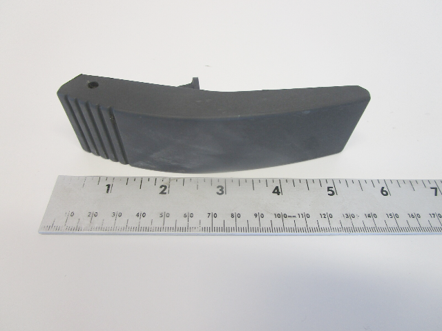 828463 Front Cowl Latch for Mercury Mariner 40 HP 2-stroke outboard