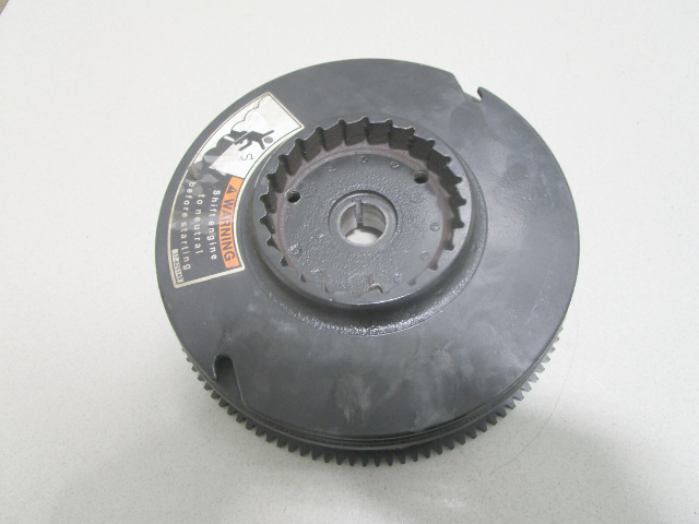 258-818354A2 Mercury Mariner Outboard 18-25 HP Flywheel & Ring Gear 43-99301