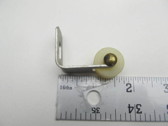 290118 Vintage OMC Evinrude Skeeter Snowmobile Latch Roller Assembly