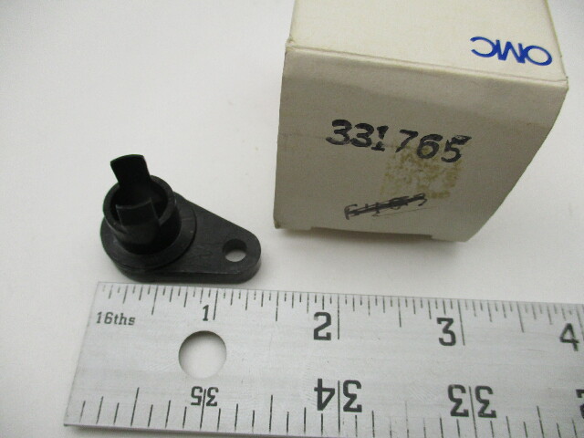 0331765 331765 OMC Johnson Evinrude Outboard Bushing & Rod Keeper
