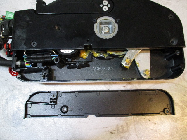 HZZ3-24800-P12 Side Mount Remote Control Box for BFT60-250 Nissan