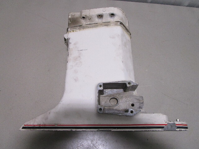 435432 327472 Evinrude Johnson 20" Shaft Midsection Exhaust Housing
