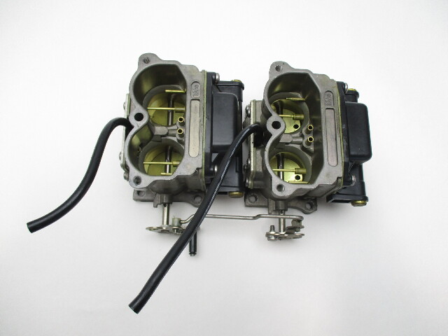 439728 437205 Johnson Evinrude V4 Carburetor Carbs (4107)