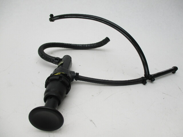 0432142 Fuel Primer Pump OMC Johnson Evinrude  20-40 HP 5007336 432142 329644