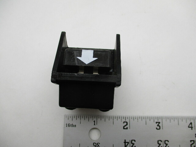 0435818 435818 OMC Evinrude Johnson Cover Latch Upper to Lower Cover