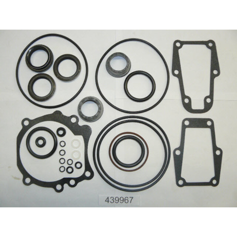 0439967 439967 LOWER UNIT SEAL KIT for V6, V8 OMC Cobra