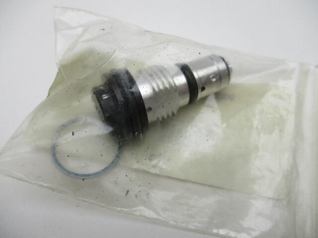 5005830 OMC Evinrude Johnson 40-60 HP Outboard Manual Release Valve