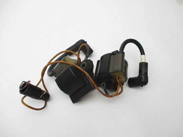 0581998 0584561 Evinrude Johnson Outboard Ignition Coil