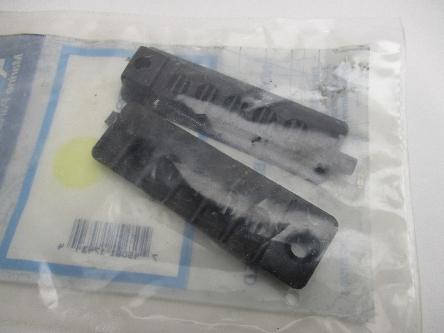 72849A1 New Mercury Mariner Outboard Engine STBD & PORT Water Intake Screen Assembly