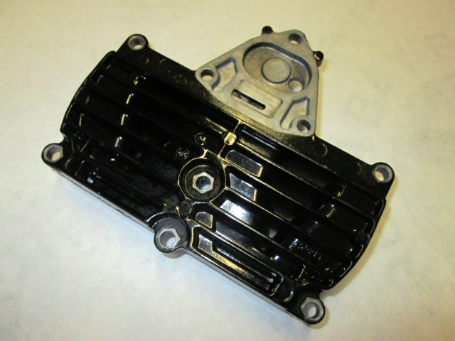 73320 1 Mercury Outboard Transfer Port-Top Cover 75-140hp (Triangle) 733201
