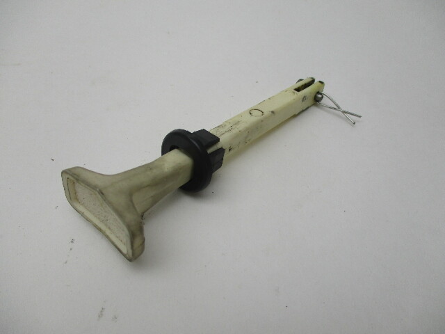 205500 Choke Knob Evinrude Johnson 1968-1975 5hp-6hp  0205500
